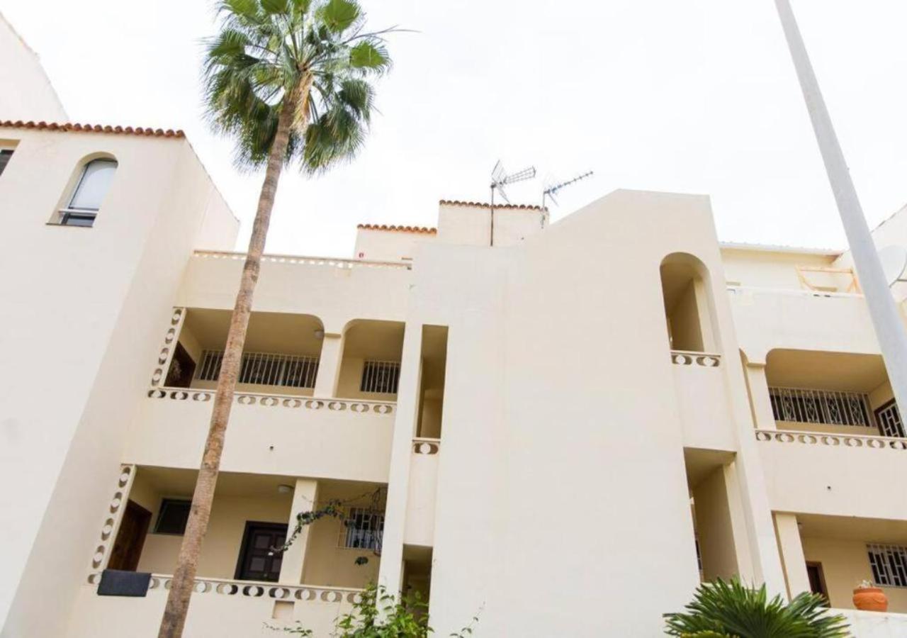 Sunny Vacation 3br Retreat By The Ocean Apartment *