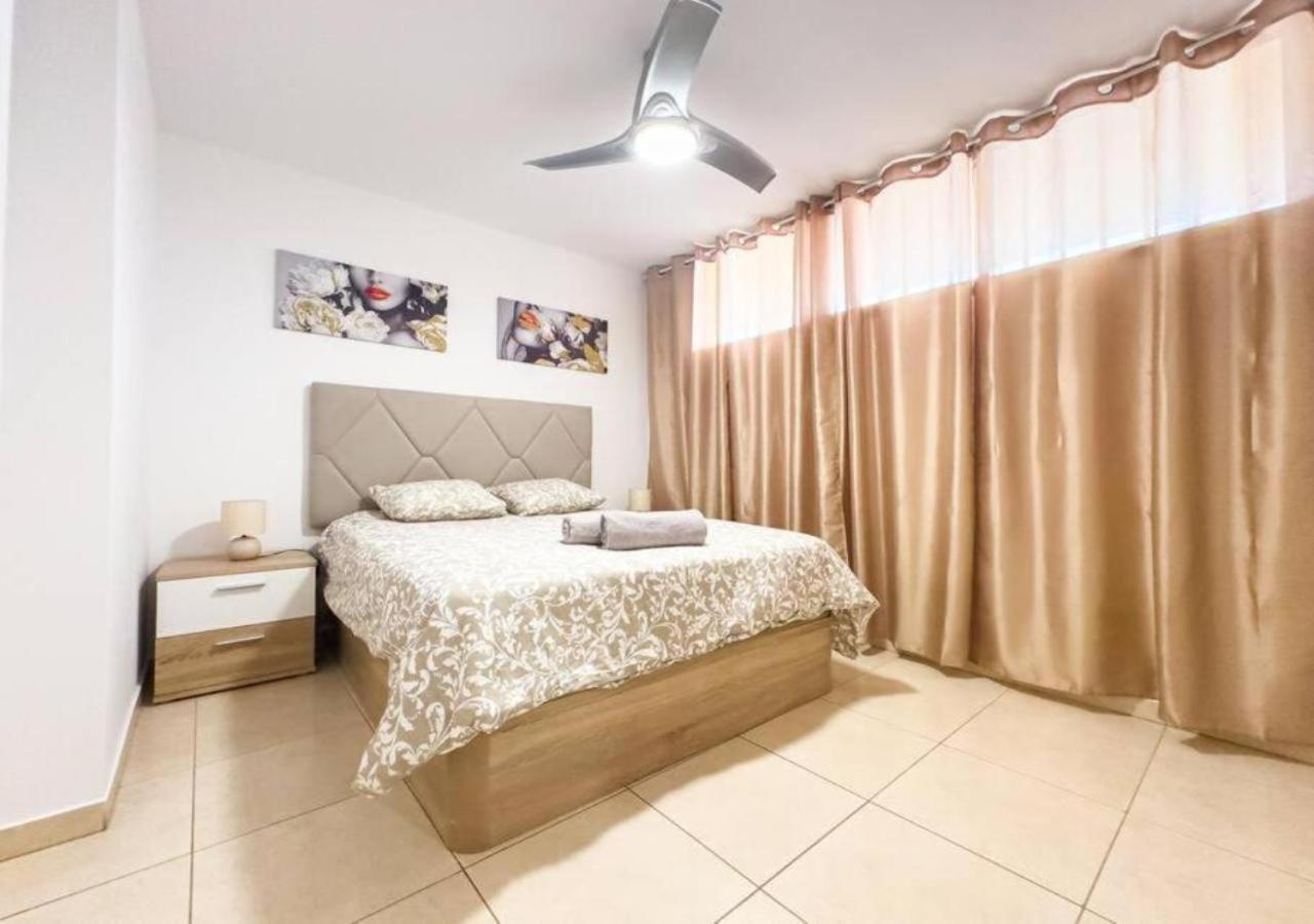 Apartment Sunny Vacation 3br Retreat By The Ocean
